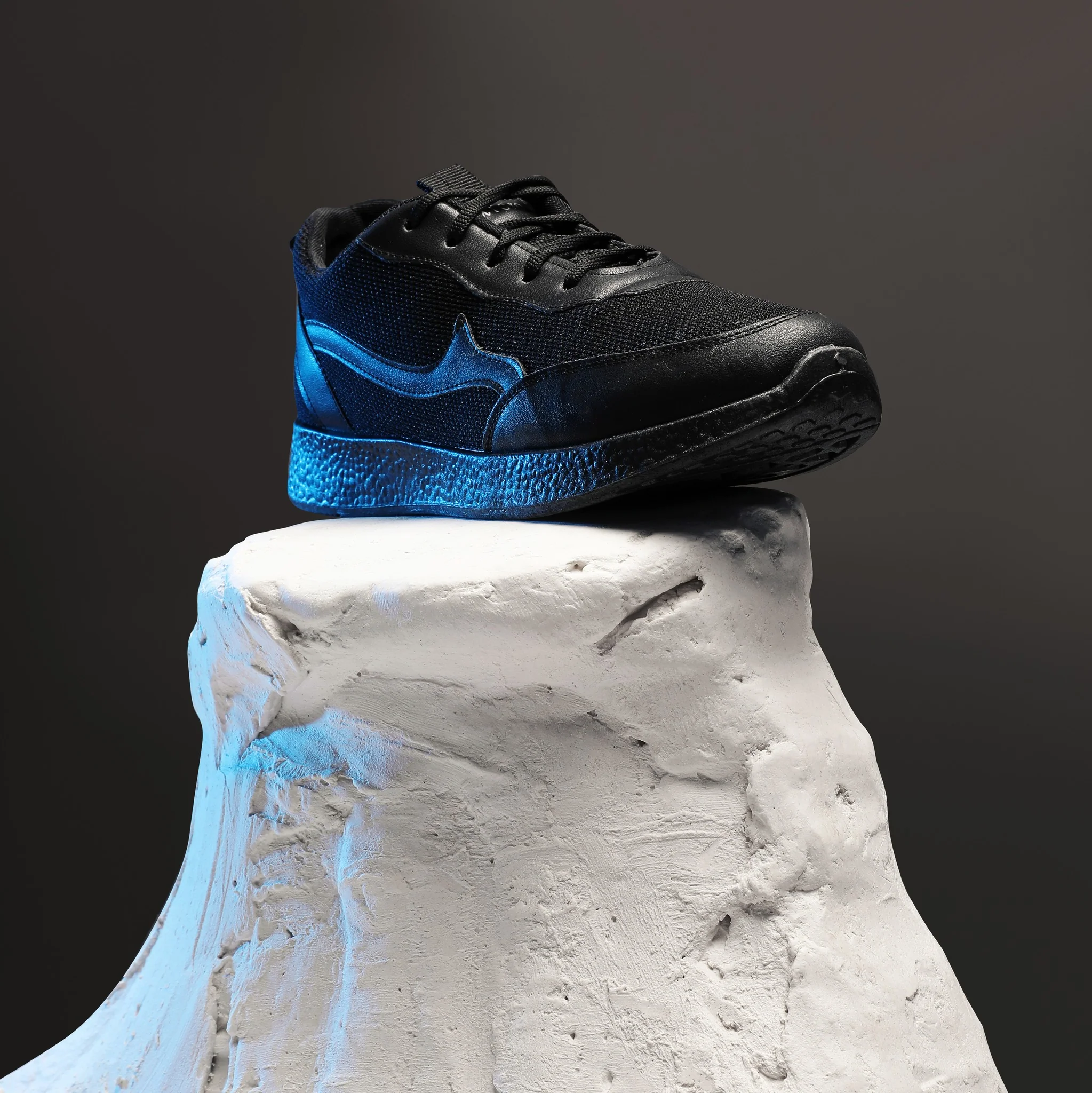 حذاء سنيكر كاجوال بتصميم بيزيك مريح بألوان صريحة t20 - Image 28