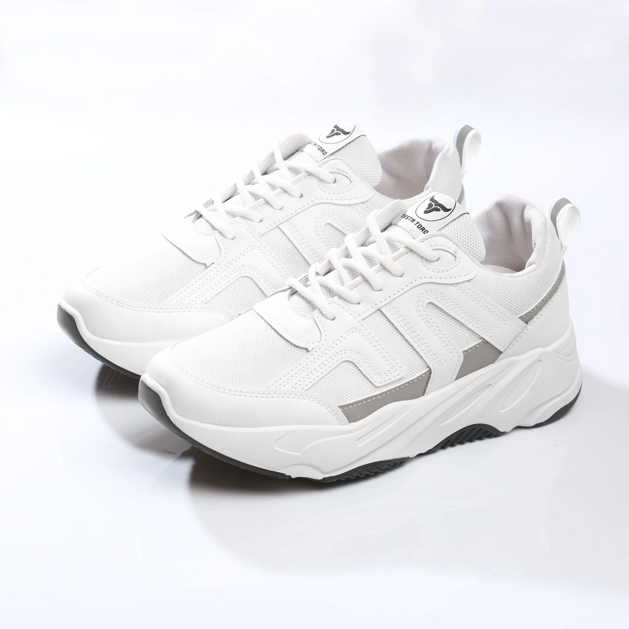 حذاء كاجوال من الفئة الفاخرة بمفهوم جديد للتصميم من تيستا تورو Q1 - Image 14