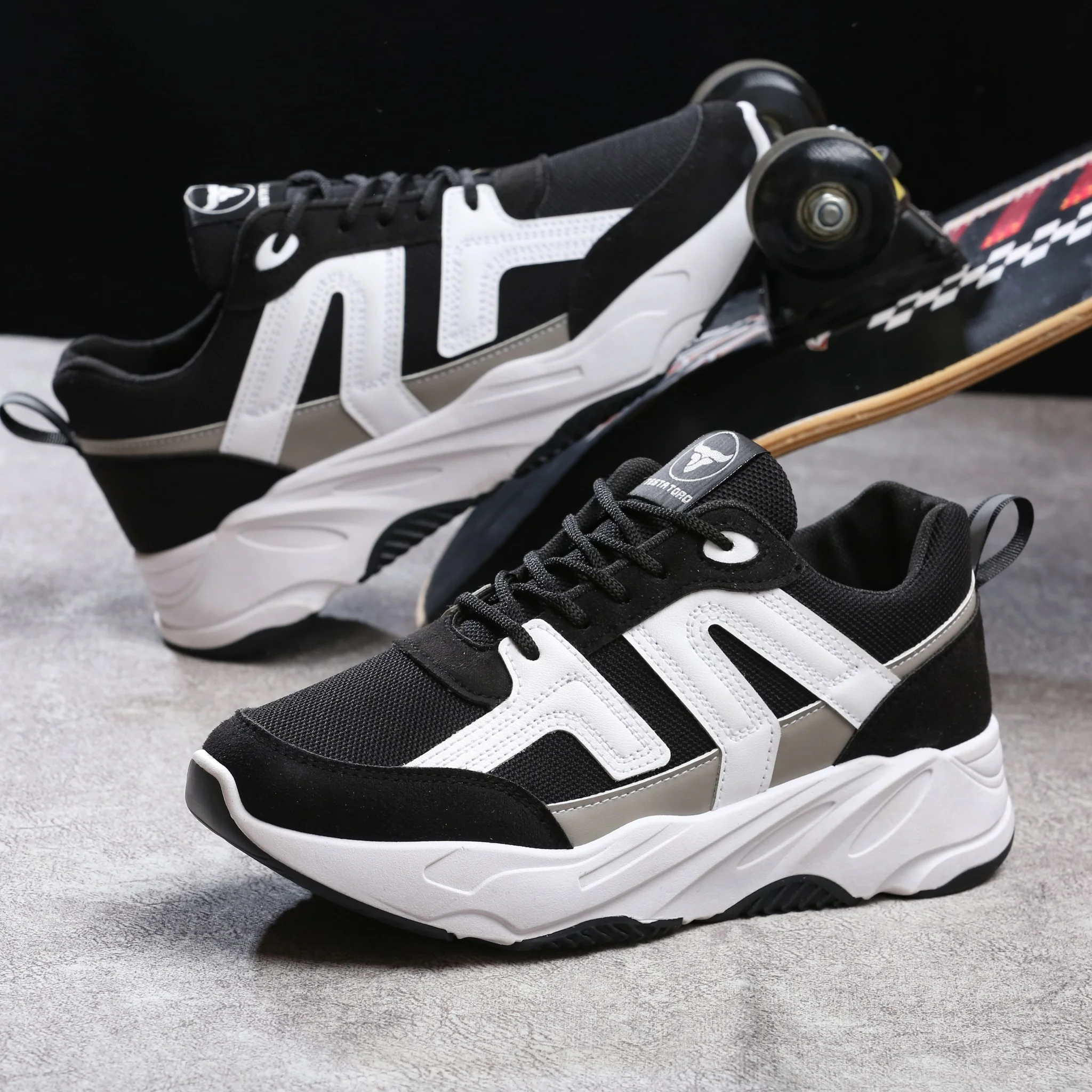 حذاء كاجوال من الفئة الفاخرة بمفهوم جديد للتصميم من تيستا تورو Q1 - Image 17