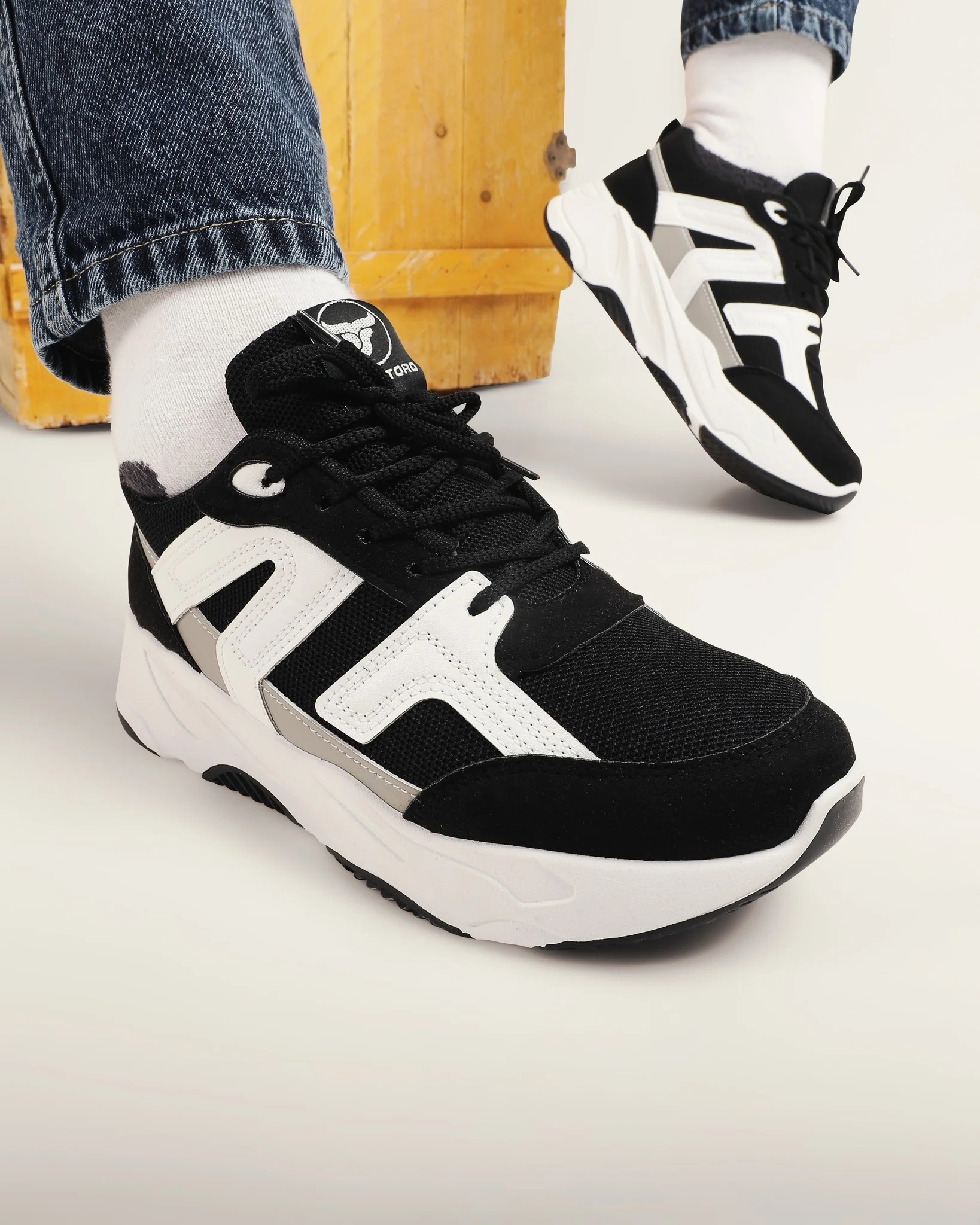 حذاء كاجوال من الفئة الفاخرة بمفهوم جديد للتصميم من تيستا تورو Q1 - Image 24