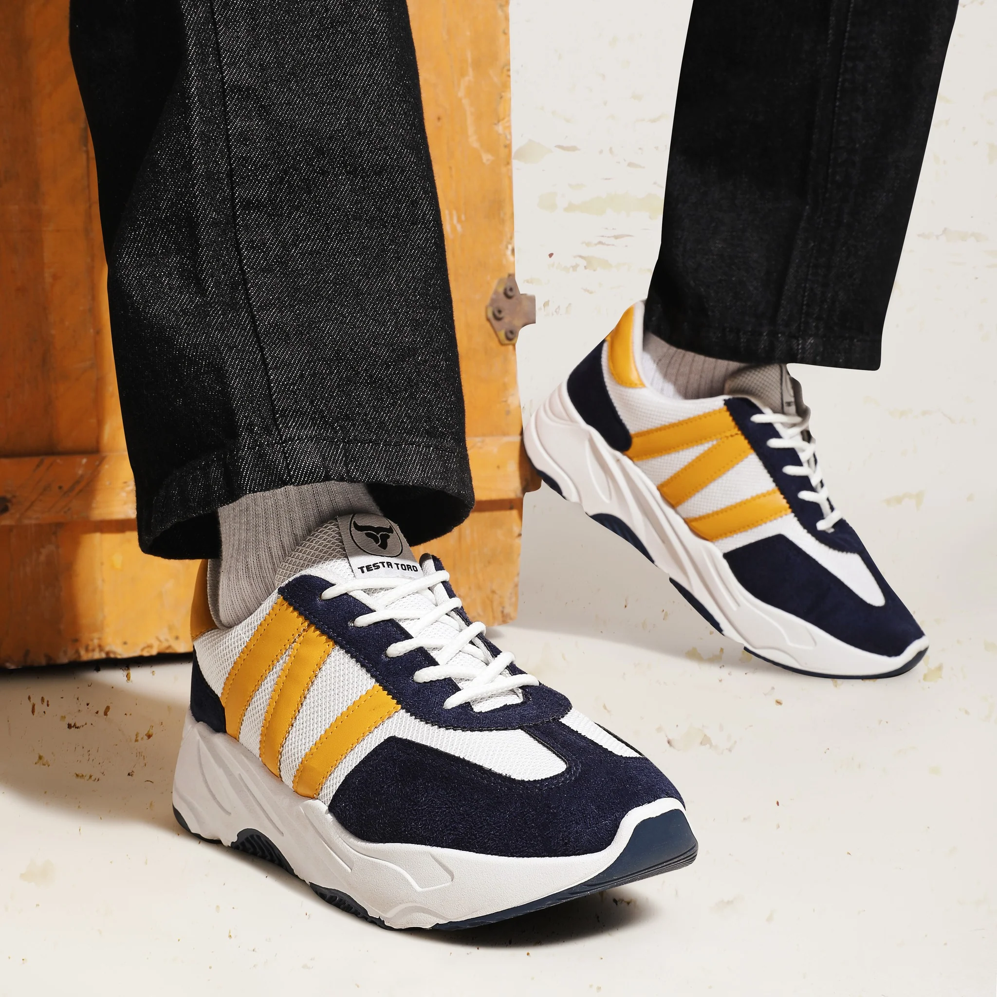 حذاء بتصميم محايد كلاسيكي مبني علي توفير الراحة بخامات مختلطة من تيستا تورو Q3 - Image 15