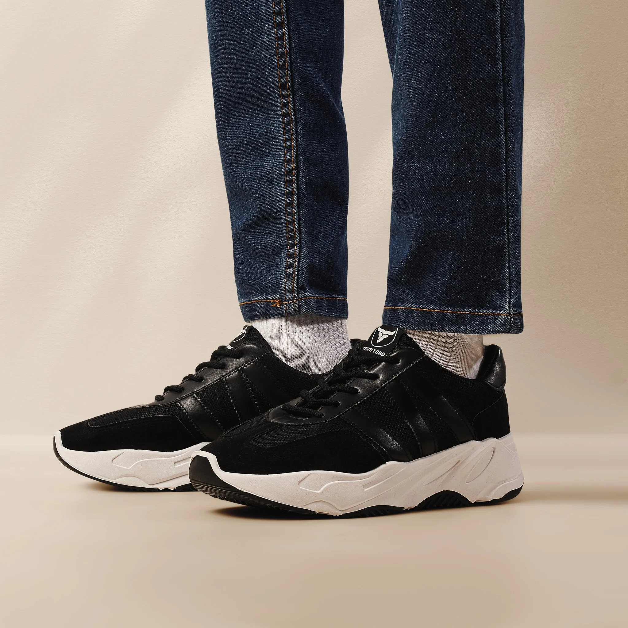 حذاء بتصميم محايد كلاسيكي مبني علي توفير الراحة بخامات مختلطة من تيستا تورو Q3 - Image 22