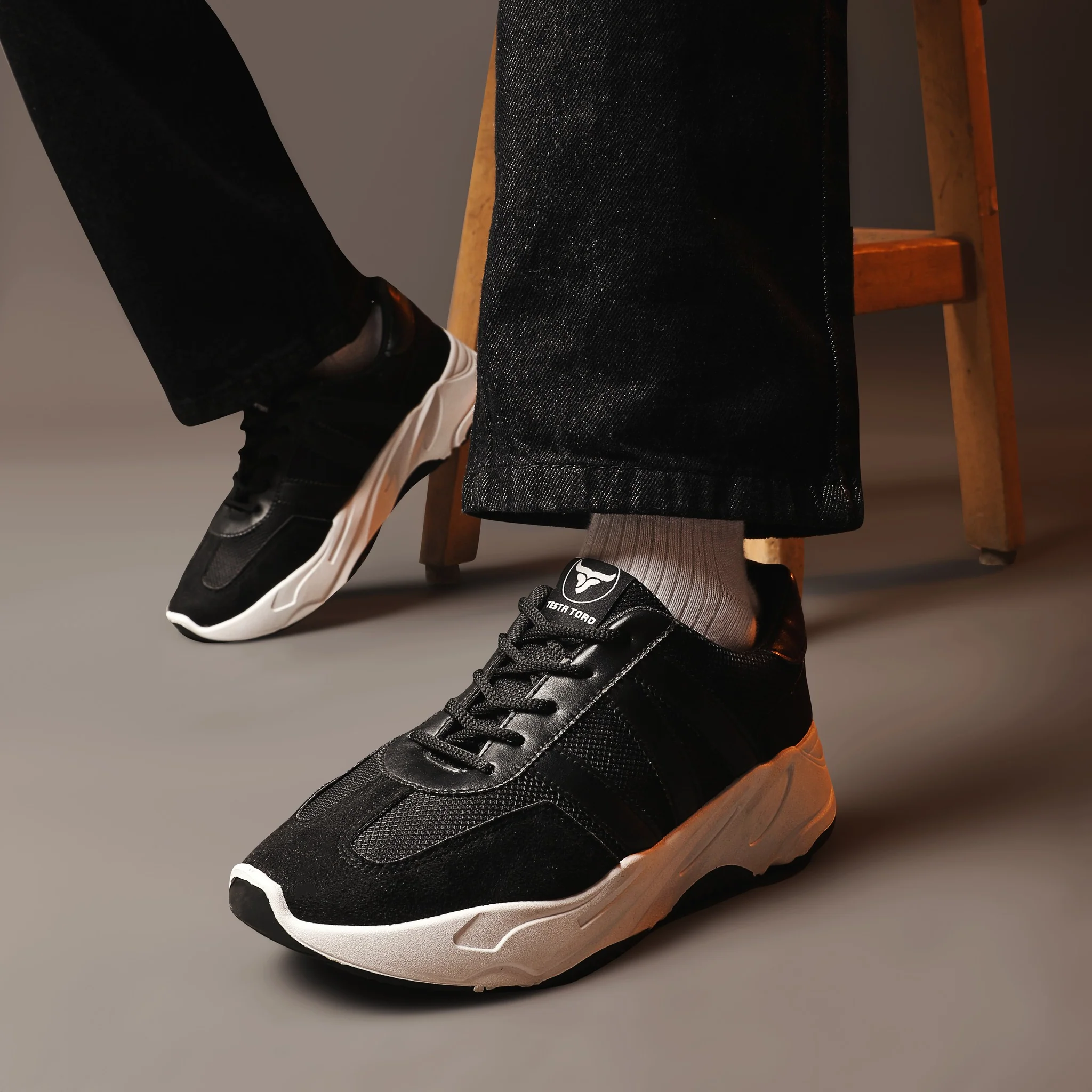 حذاء بتصميم محايد كلاسيكي مبني علي توفير الراحة بخامات مختلطة من تيستا تورو Q3 - Image 23