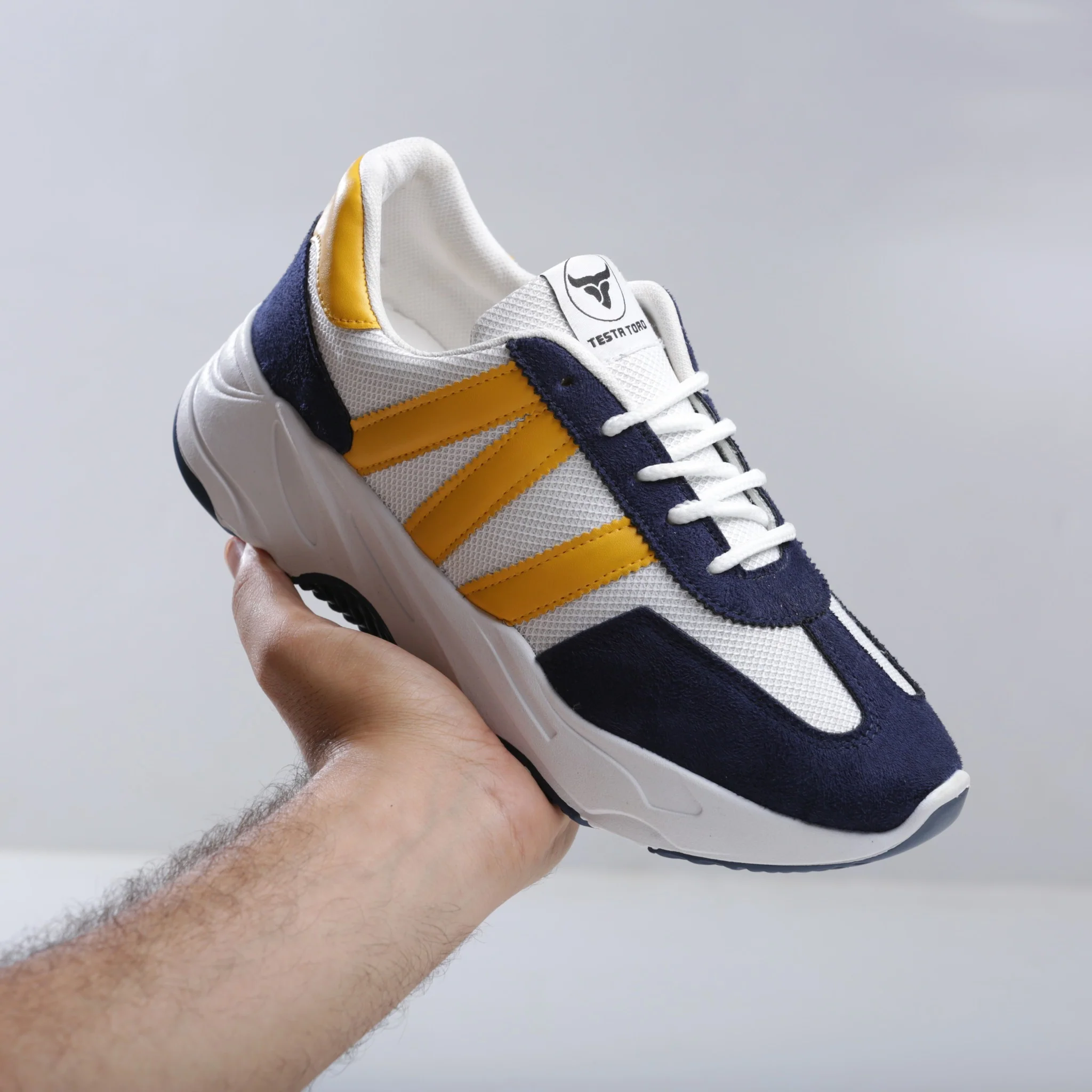 حذاء بتصميم محايد كلاسيكي مبني علي توفير الراحة بخامات مختلطة من تيستا تورو Q3 - Image 27