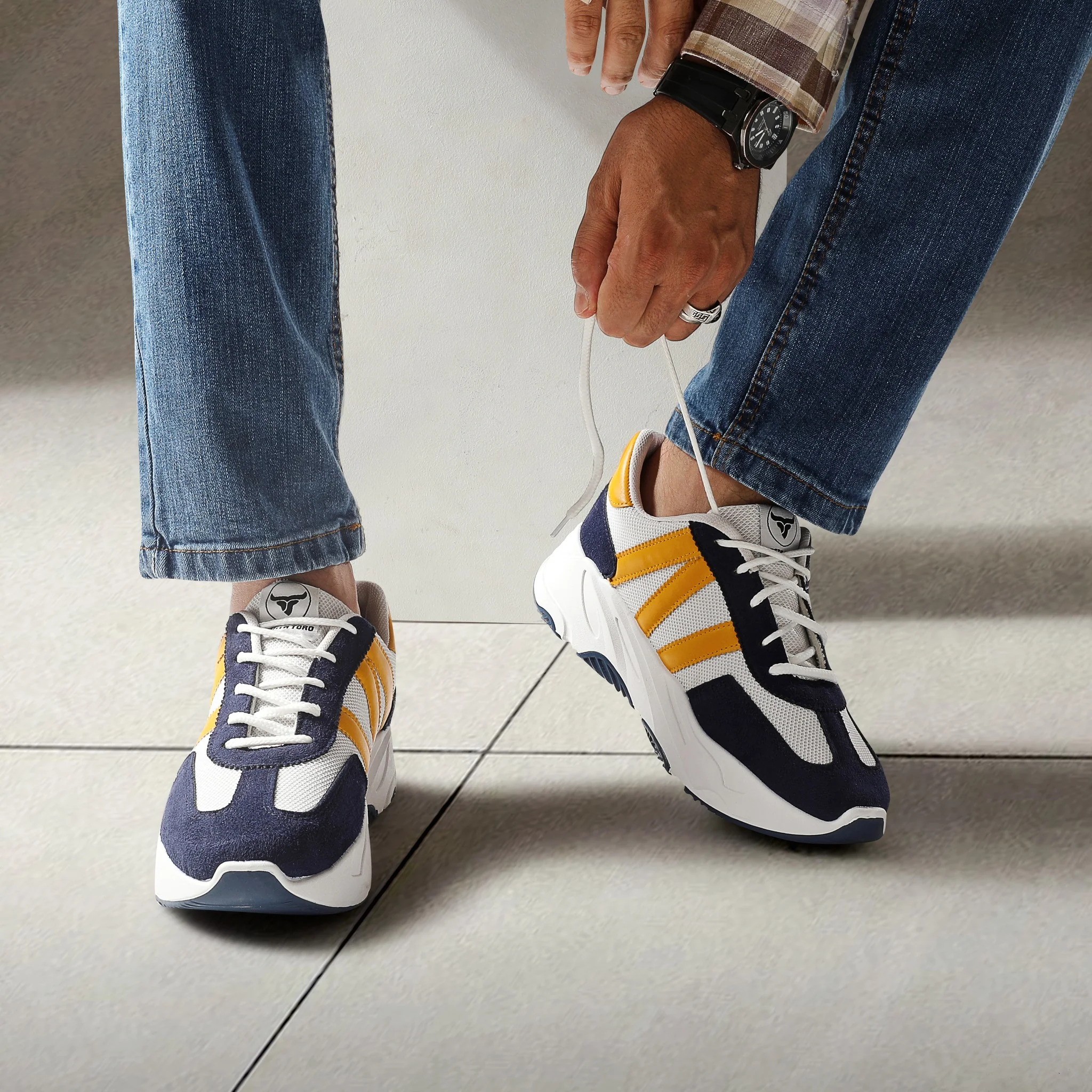 حذاء بتصميم محايد كلاسيكي مبني علي توفير الراحة بخامات مختلطة من تيستا تورو Q3 - Image 4