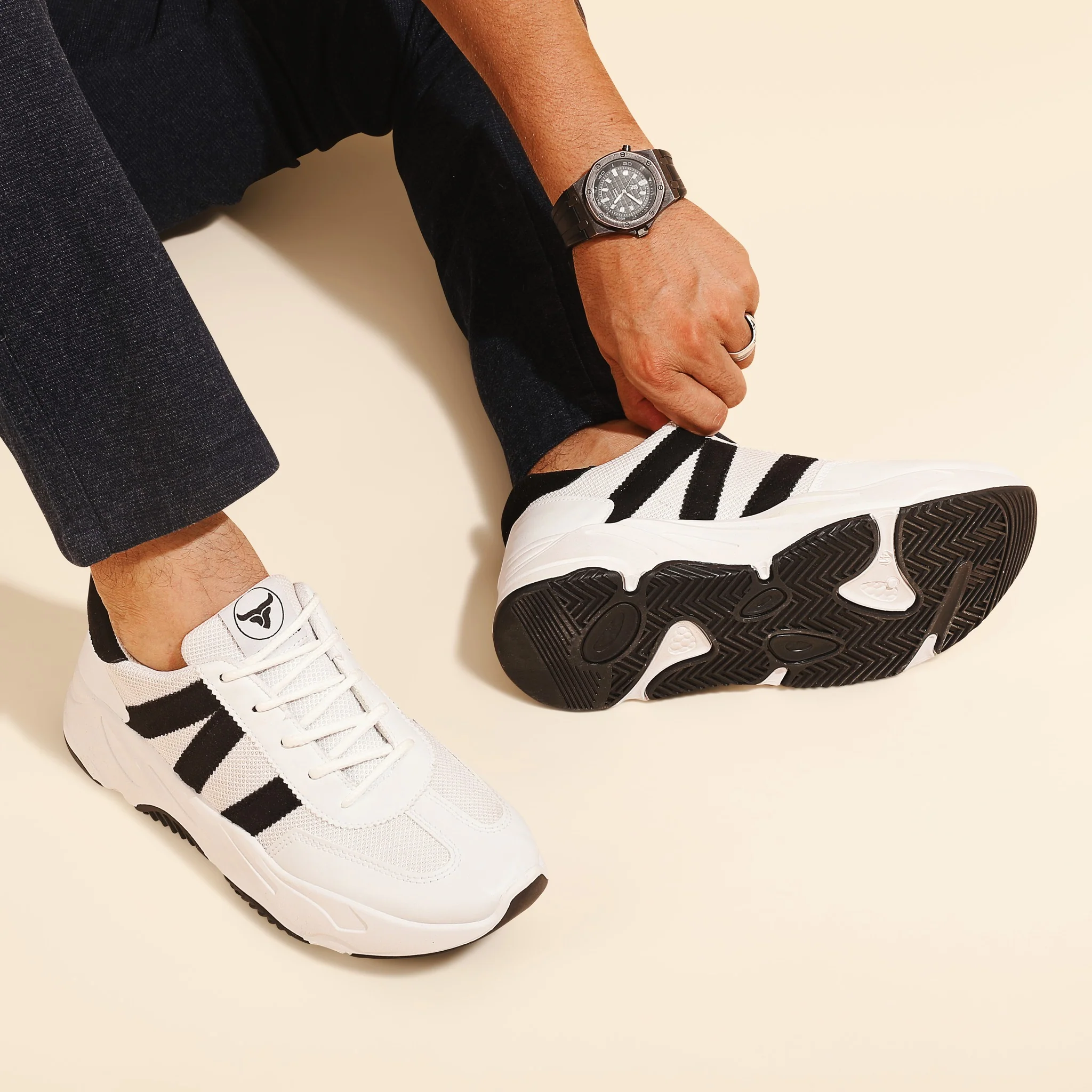 حذاء بتصميم محايد كلاسيكي مبني علي توفير الراحة بخامات مختلطة من تيستا تورو Q3 - Image 57