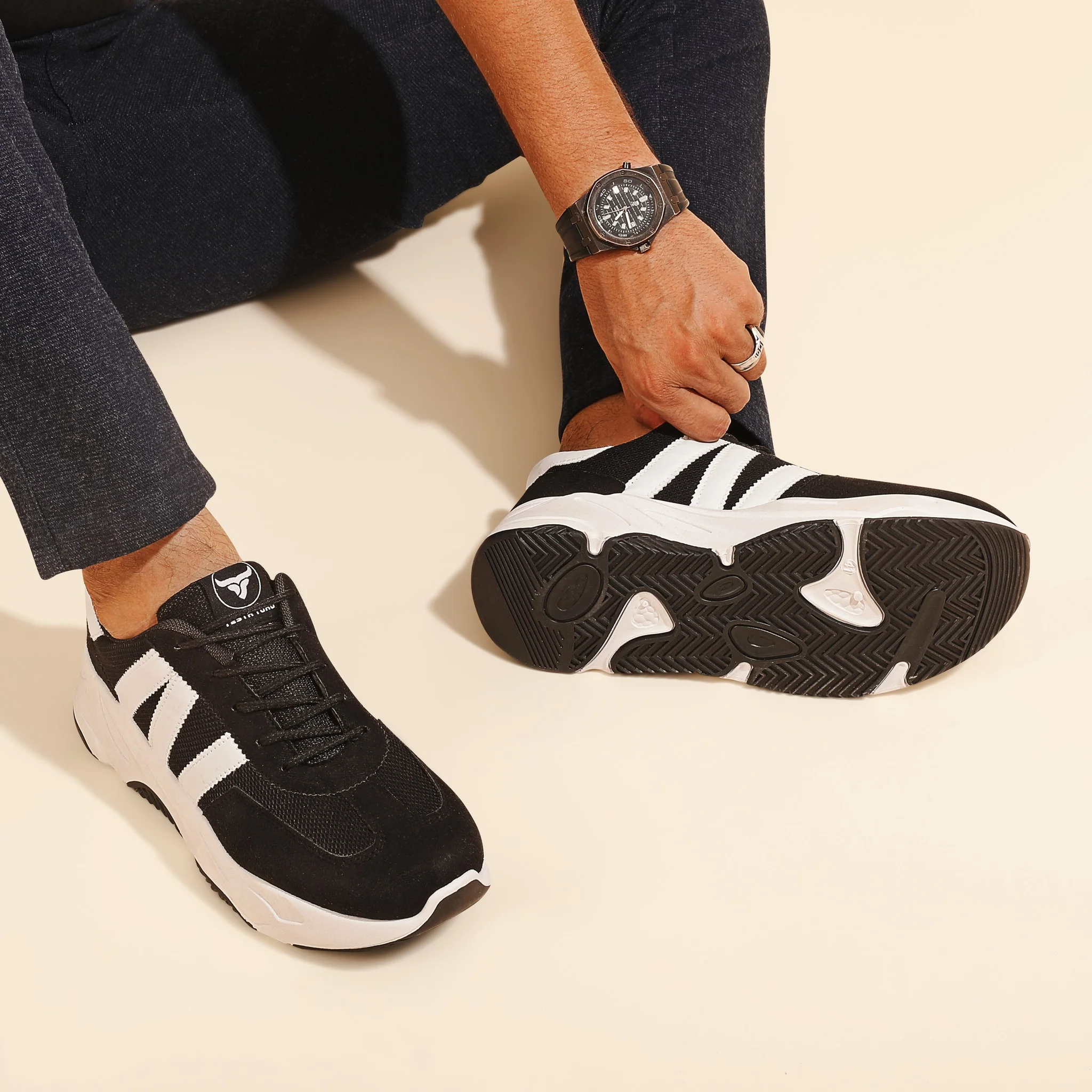 حذاء بتصميم محايد كلاسيكي مبني علي توفير الراحة بخامات مختلطة من تيستا تورو Q3 - Image 60