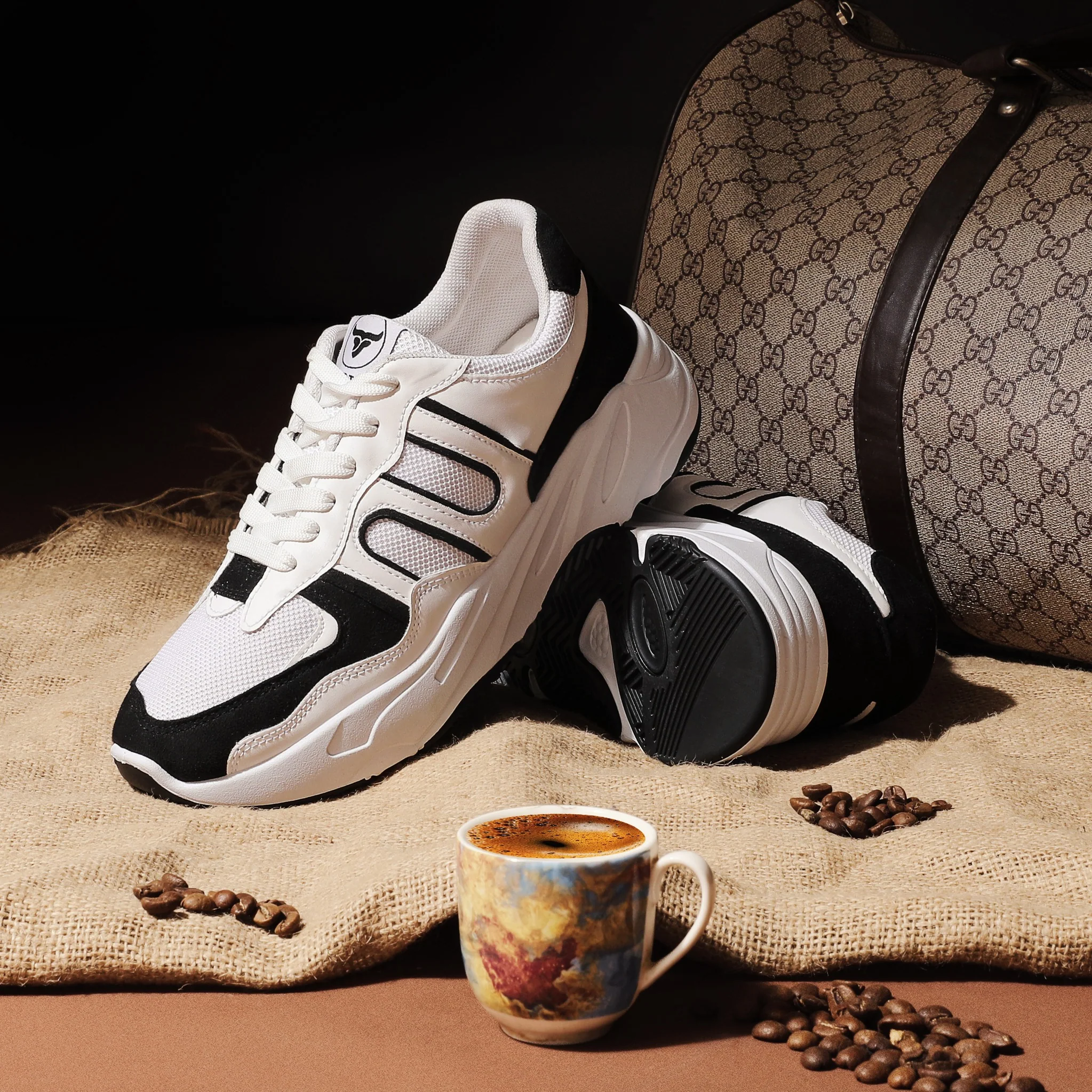 حذاء كاجوال من الفئة الفاخرة للحياة اليومية من تيستا تورو Q4 - Image 34