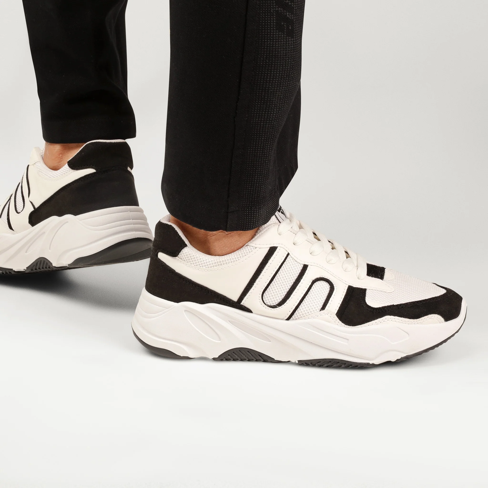 حذاء كاجوال من الفئة الفاخرة للحياة اليومية من تيستا تورو Q4 - Image 42