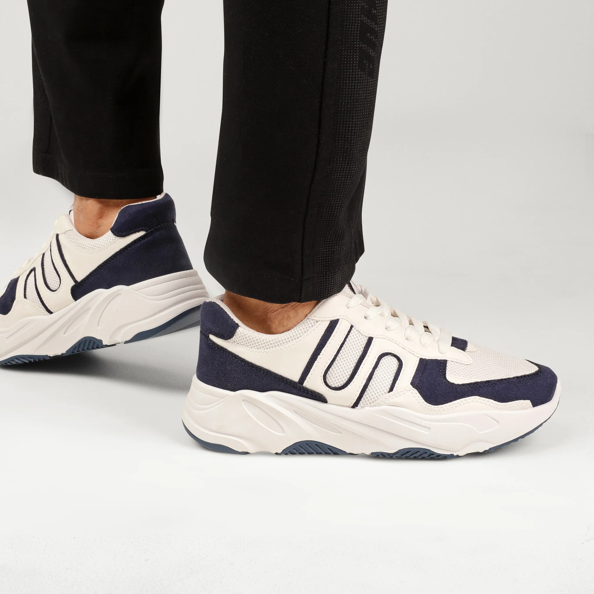 حذاء كاجوال من الفئة الفاخرة للحياة اليومية من تيستا تورو Q4 - Image 48