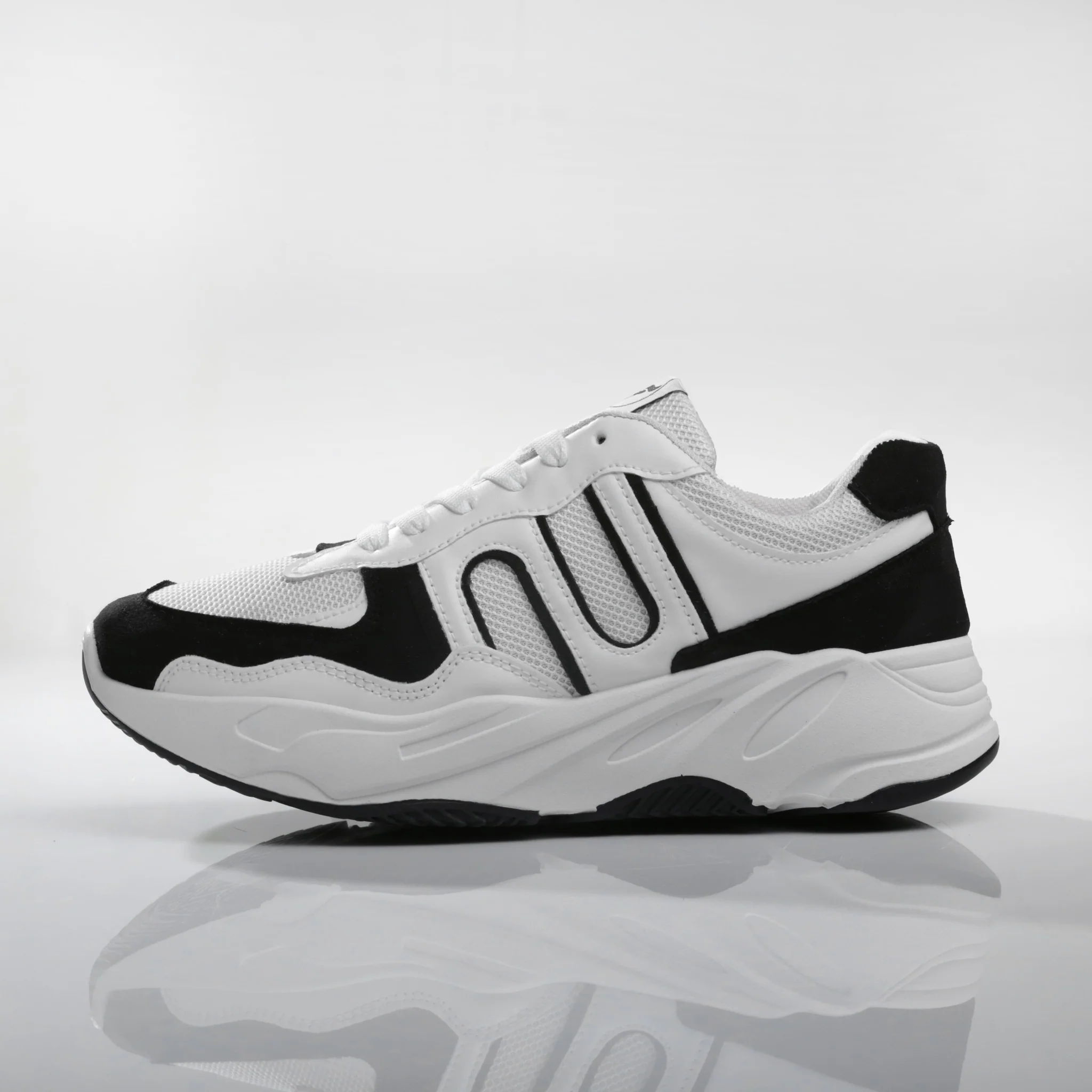 حذاء كاجوال من الفئة الفاخرة للحياة اليومية من تيستا تورو Q4 - Image 54