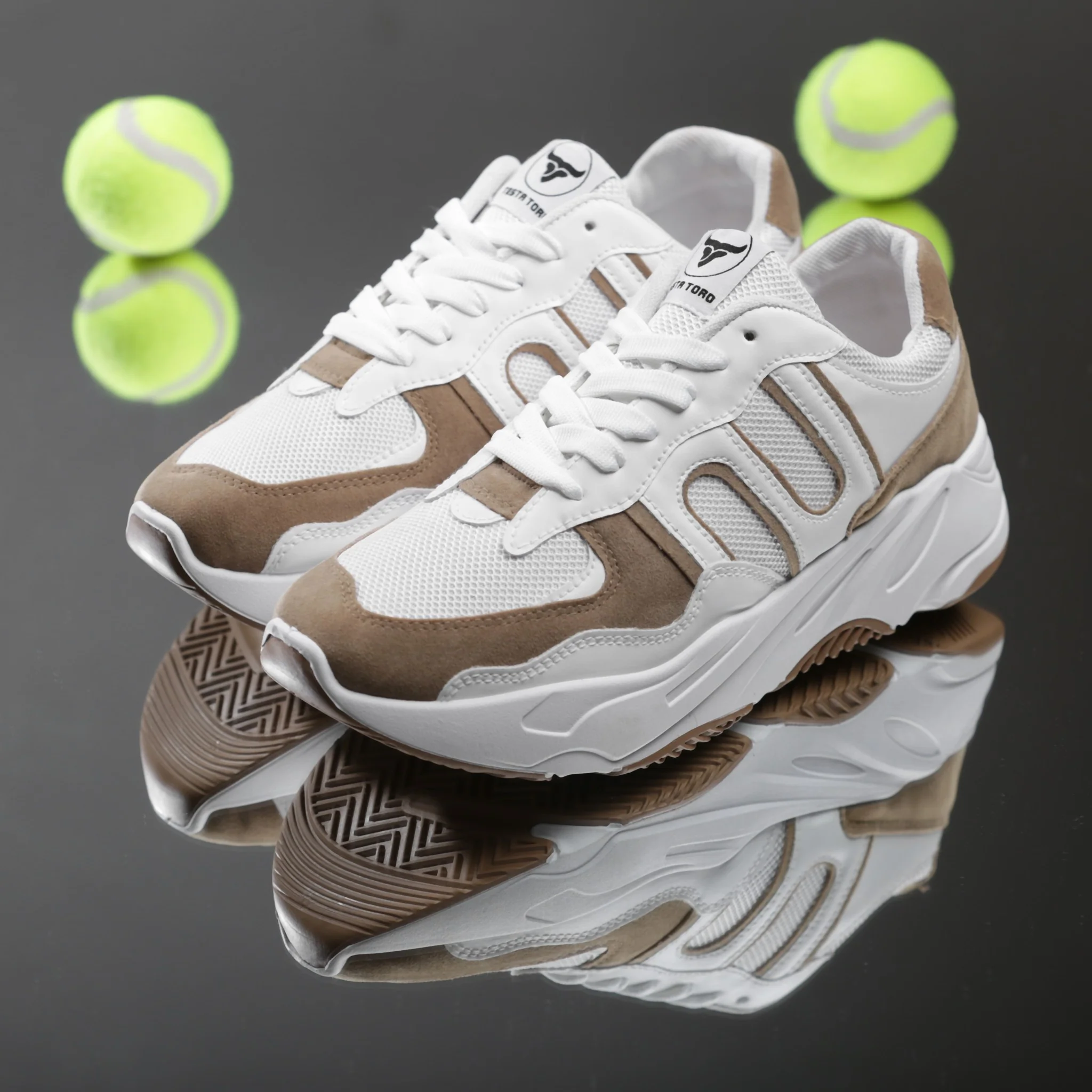 حذاء كاجوال من الفئة الفاخرة للحياة اليومية من تيستا تورو Q4 - Image 58