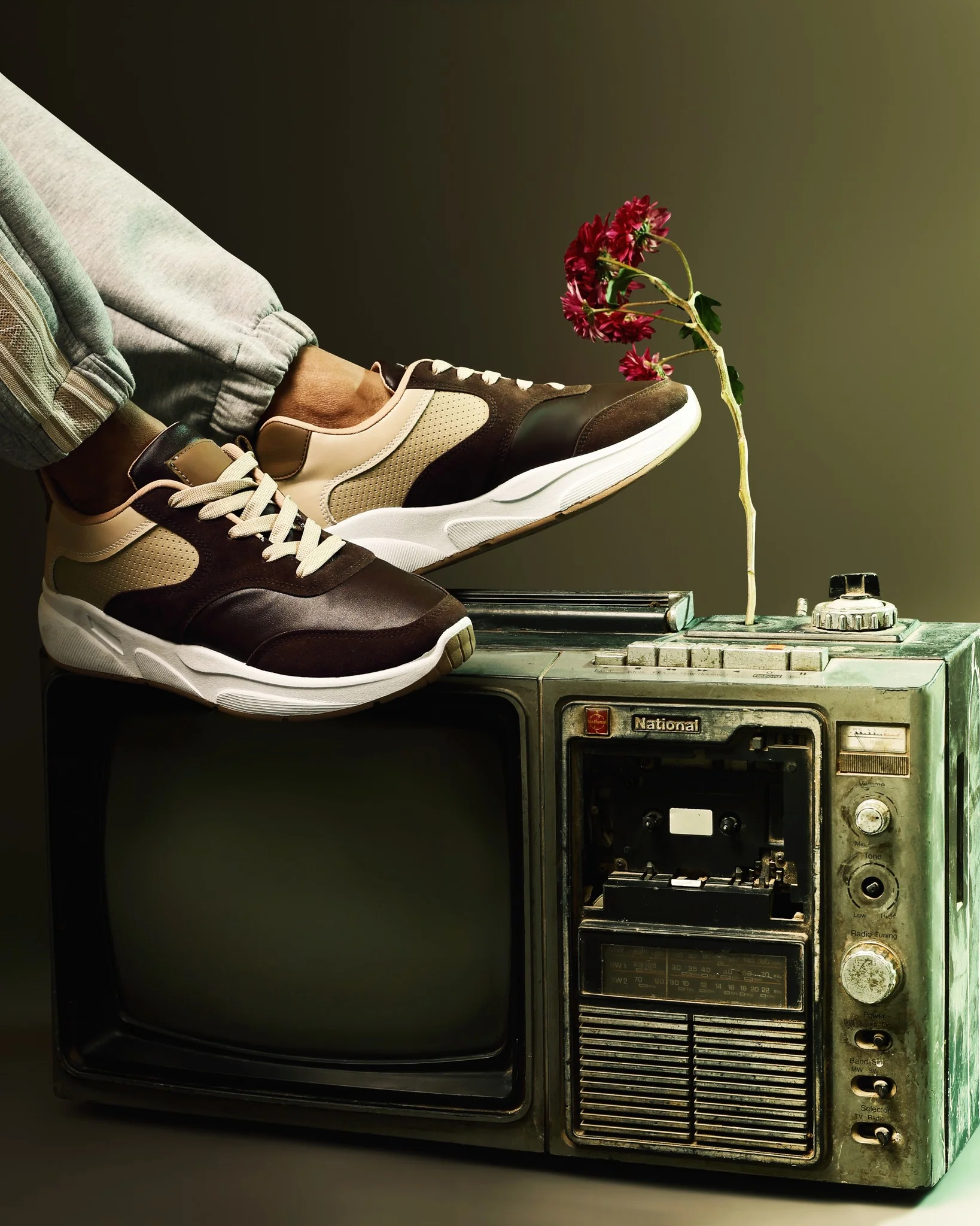 حذاء تيستا تورو الفاخر للرجال - تصميم رياضي أنيق ومريح S1 - Image 15