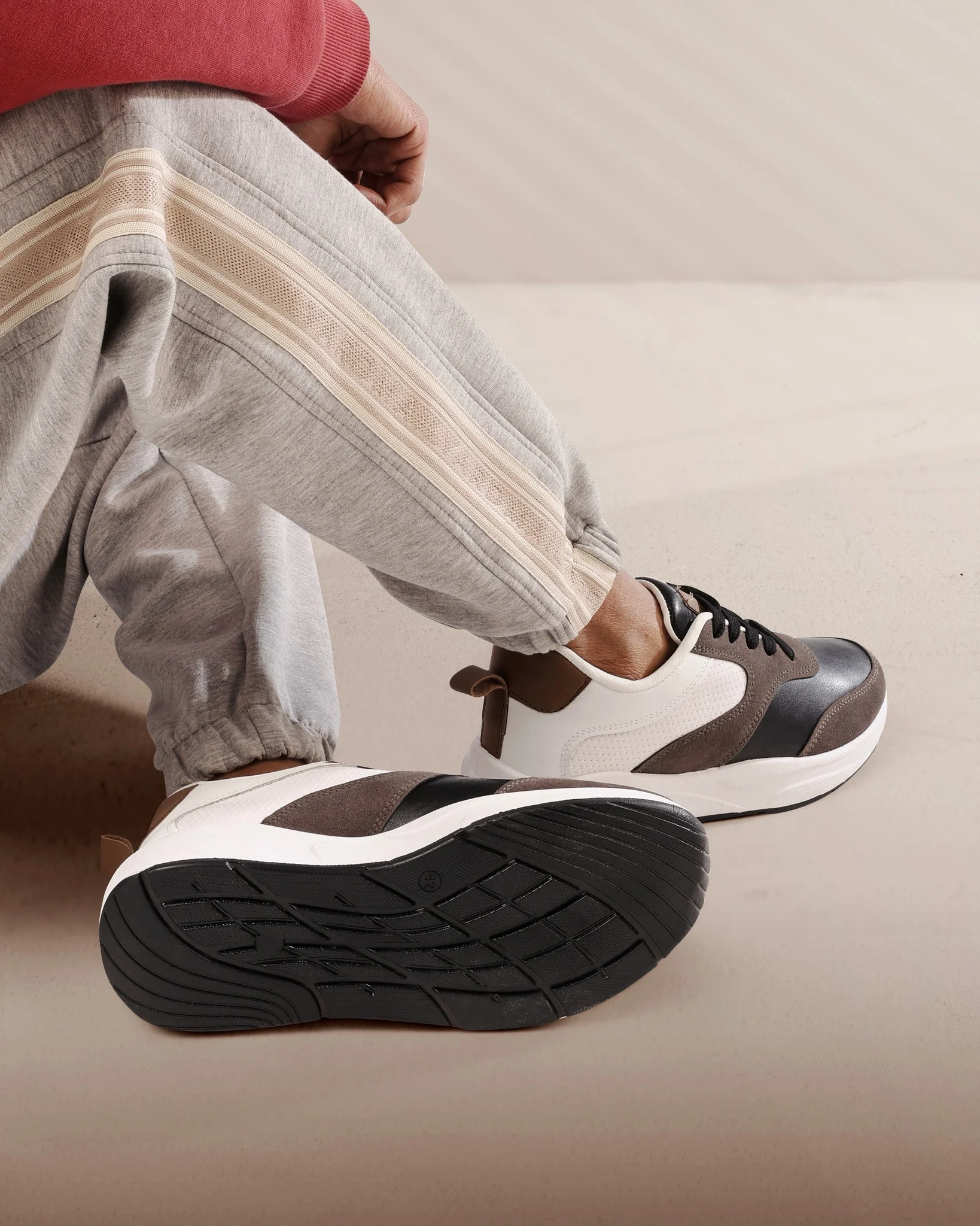 حذاء تيستا تورو الفاخر للرجال - تصميم رياضي أنيق ومريح S1 - Image 37