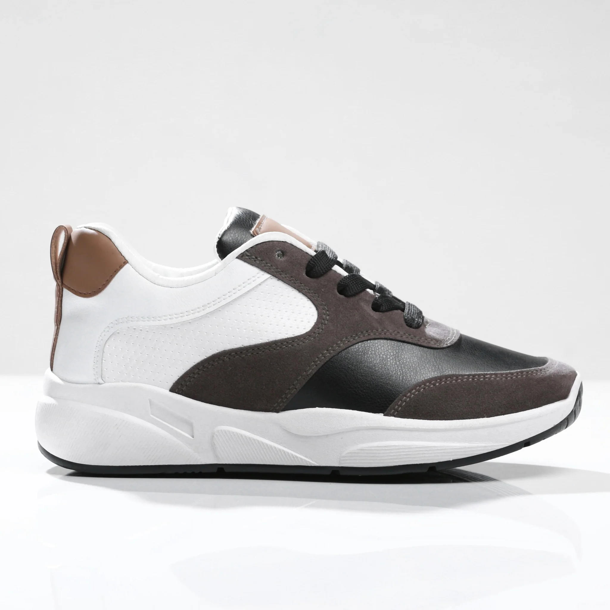 حذاء تيستا تورو الفاخر للرجال - تصميم رياضي أنيق ومريح S1 - Image 70