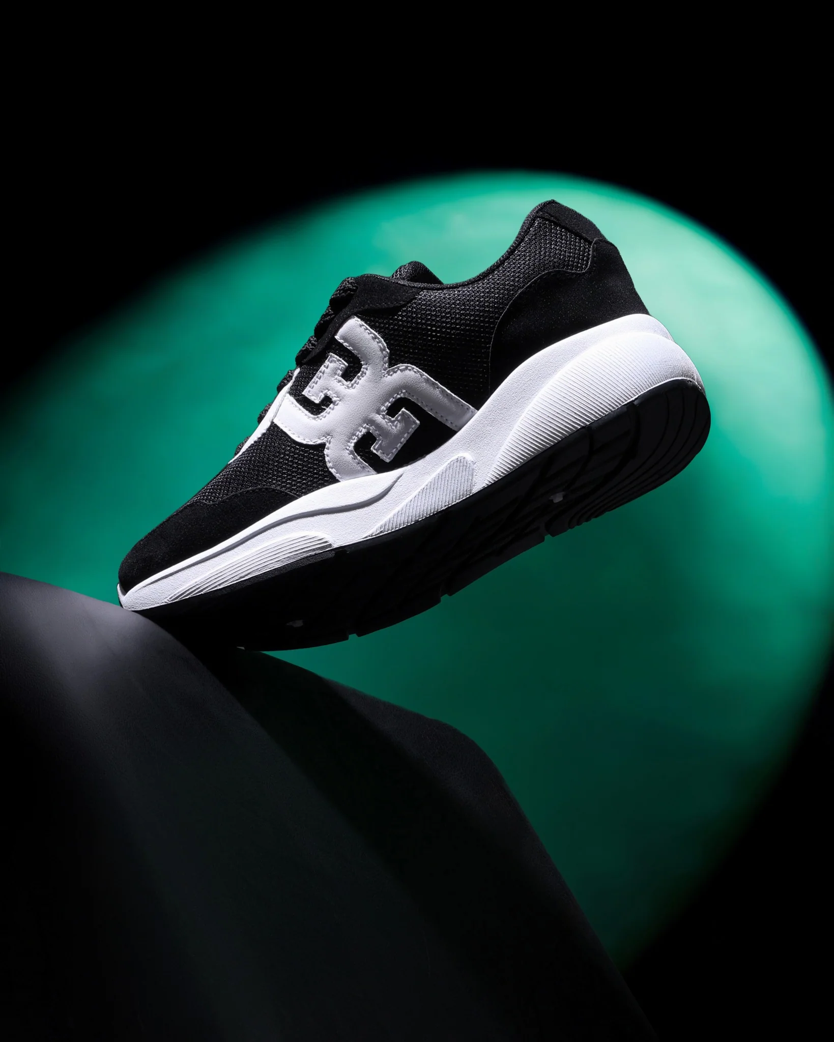 حذاء يومي مريح بخفة ملحوظة وامتصاص جيد للصدمات S6 - Image 13