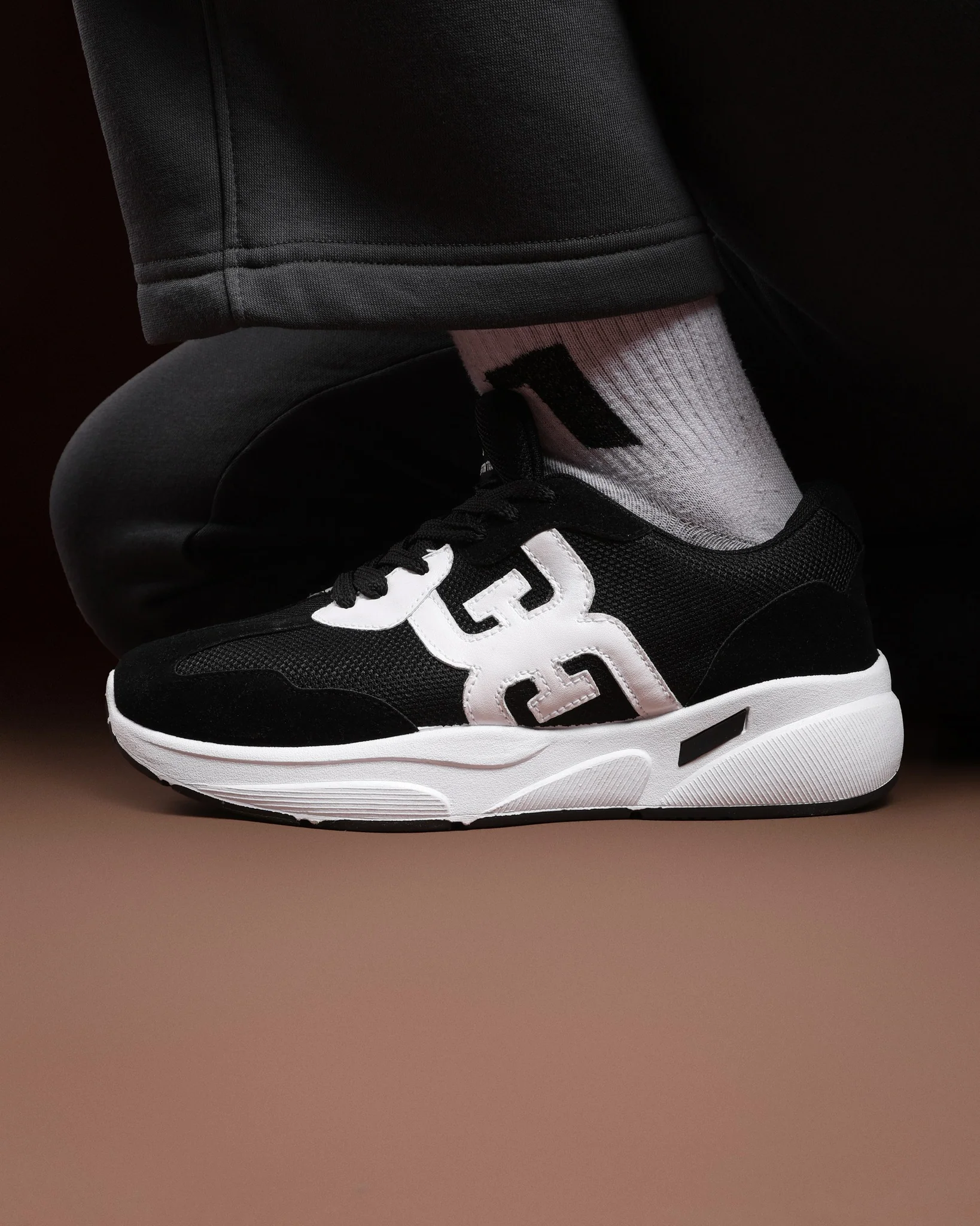 حذاء يومي مريح بخفة ملحوظة وامتصاص جيد للصدمات S6 - Image 5