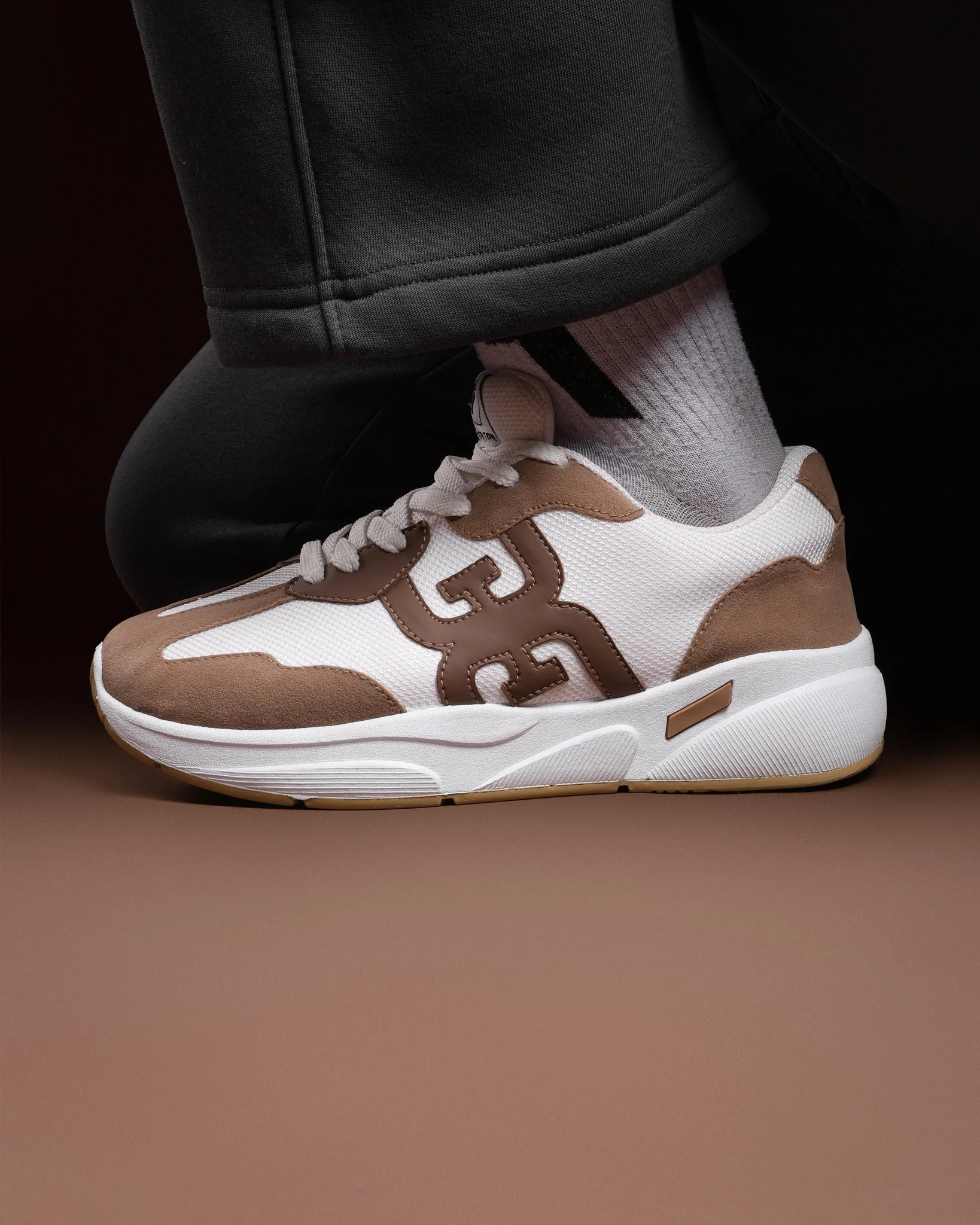 حذاء يومي مريح بخفة ملحوظة وامتصاص جيد للصدمات S6 - Image 7