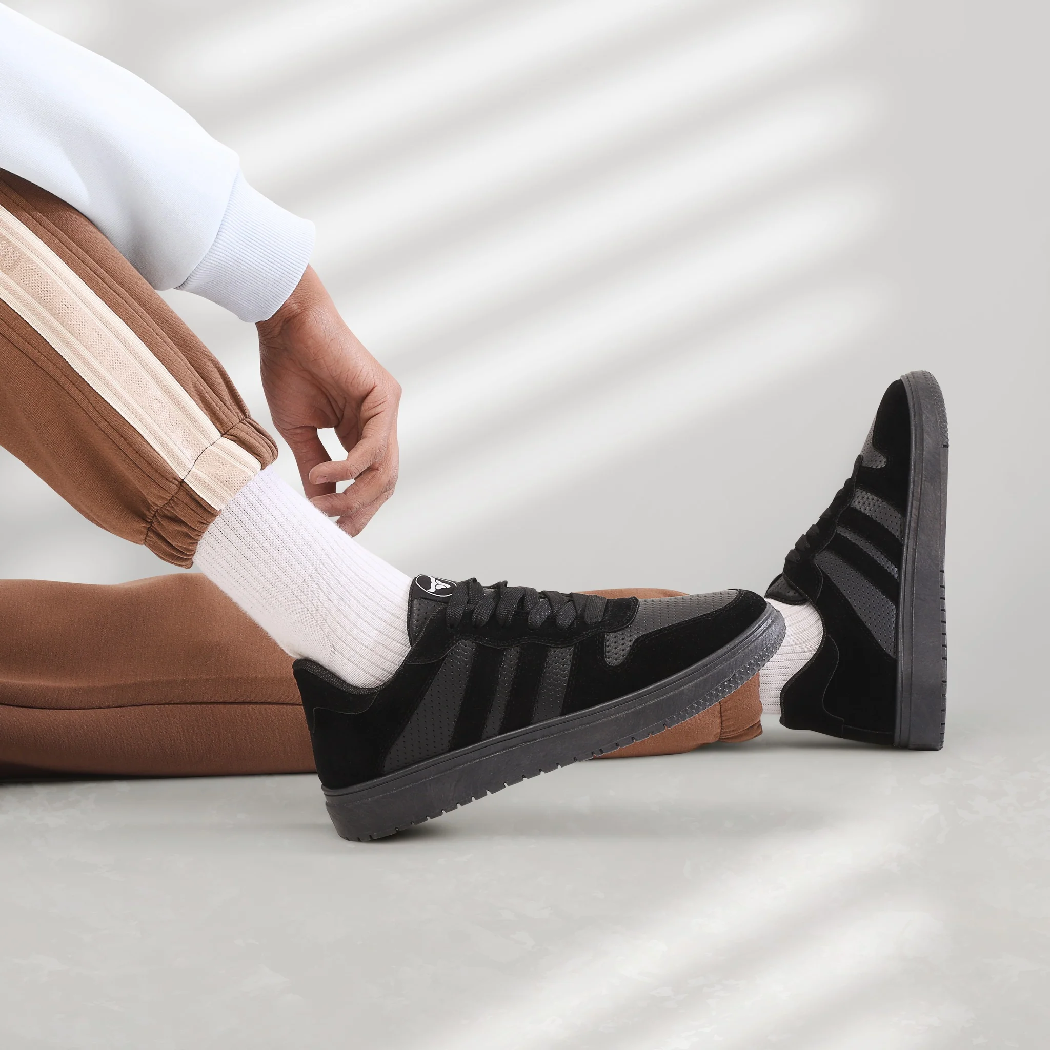 حذاء من الفئة الفاخرة بأساس من جلد الفورميلا مطعم بجلود مدبوغة الوجهين دبل فيس من تيستا تورو x13 - Image 38