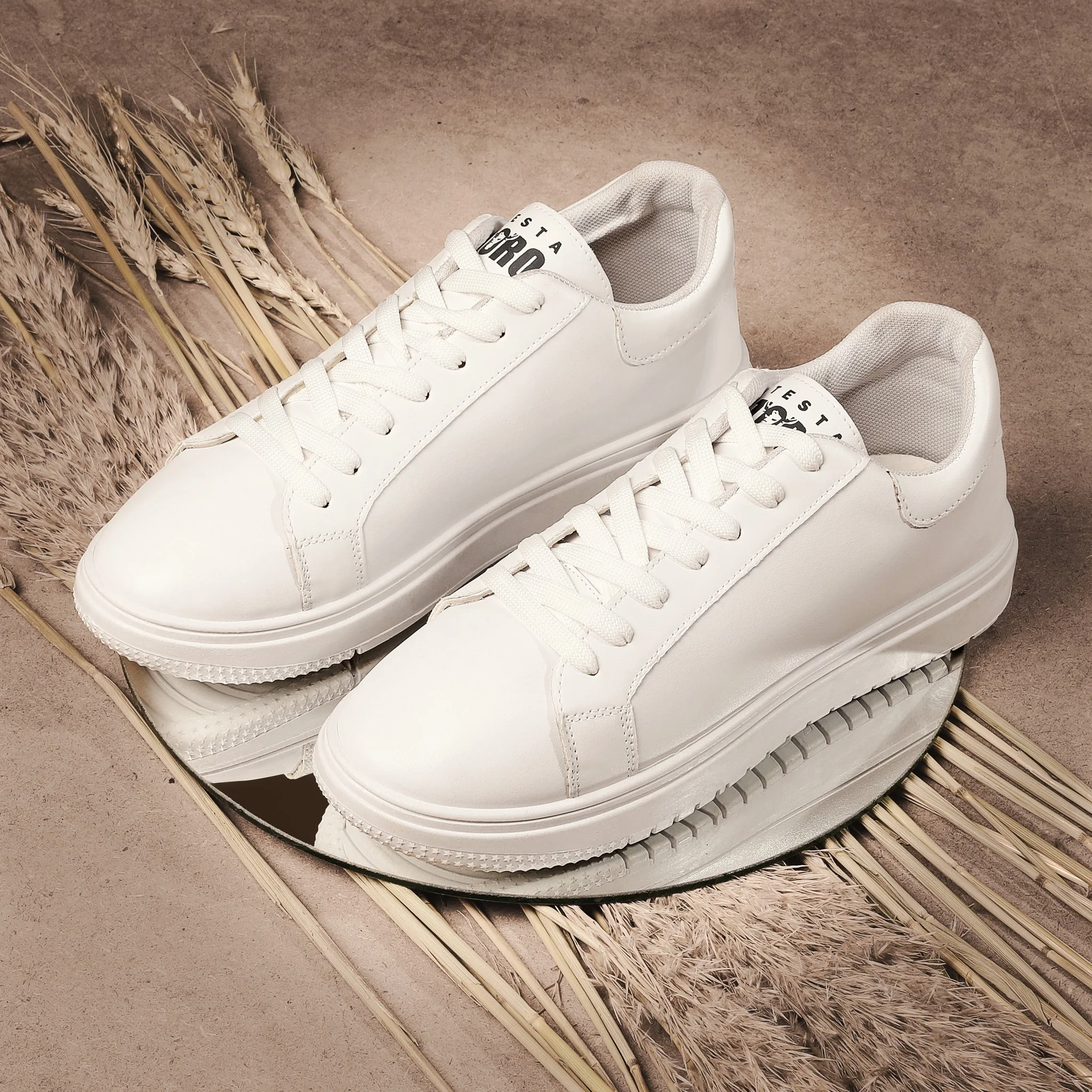 سنيكر بيزيك اساسي لجميع ظروف الارتداء مبطن بتقنية الكلاود فوم x8 - Image 20